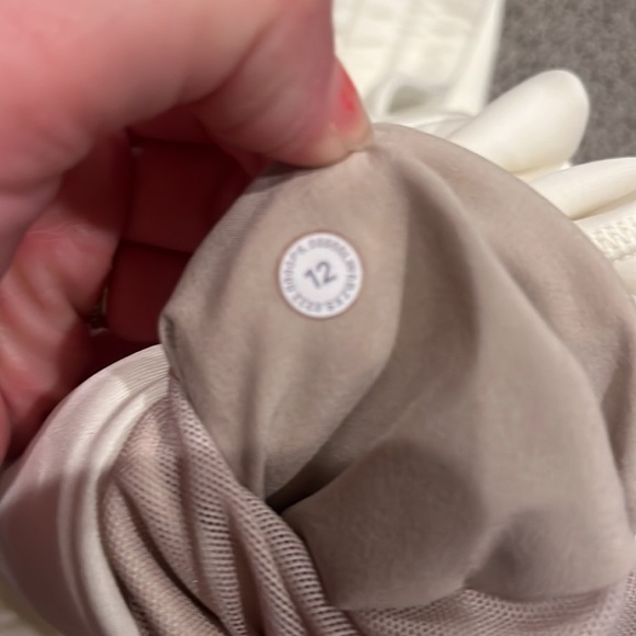 lululemon athletica Cream Yellow Pants - Picture 8 of 14